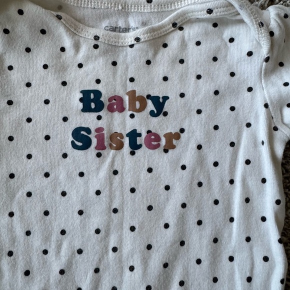 Carter’s Baby Girl "Baby Sister" Long-Sleeve Bodysuit - Size 12 Months - Picture 3 of 6